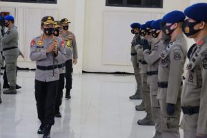 Kapolri Lantik 34 anggota polri satgas papua