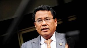 hp Hotman Paris: Makin Banyak Demo Makin Banyak Corona