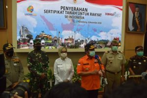 Gub Sumsel bagi Sertifikat tanah