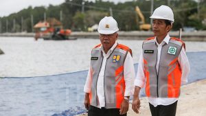Jokowi dan Menteri PUPR Basuki Hadimuljono